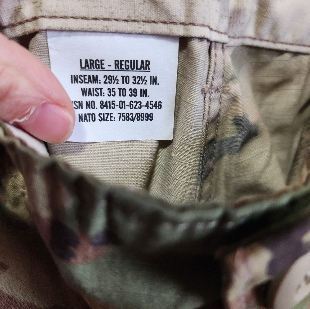 Army ocp pants. Large regular